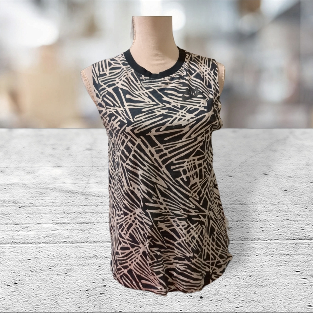 Nike athletic tank size S